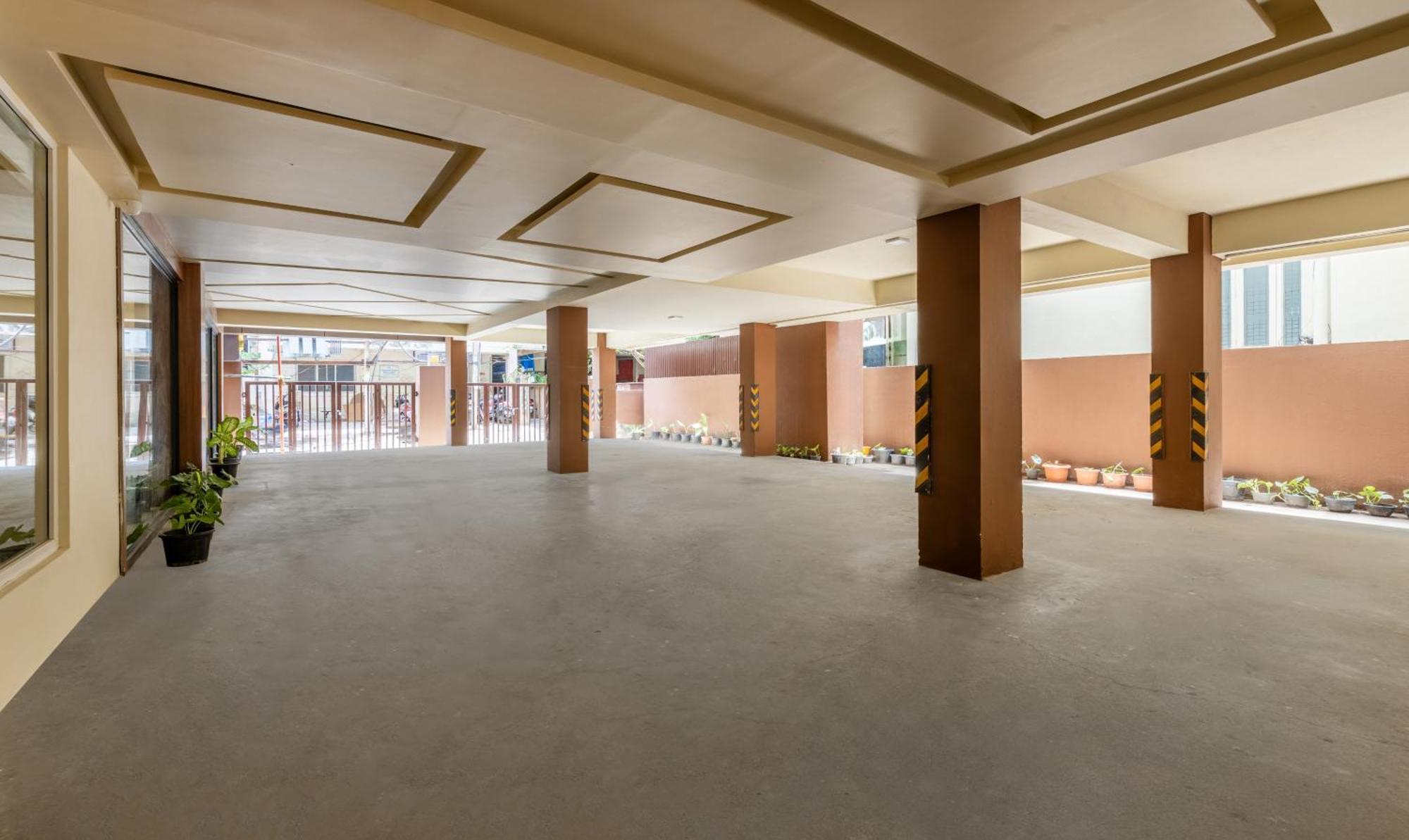 Treebo Nestlay Rooms, Nungambakkam チェンナイ エクステリア 写真